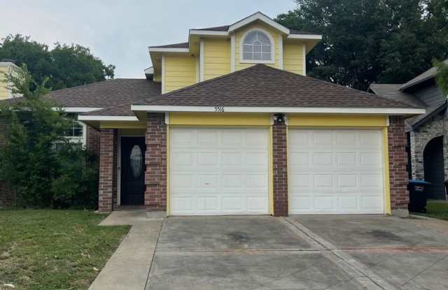 Nice 3 Bedroom - Move In Ready - 5516 Stone Meadow Lane, Fort Worth, TX 76179