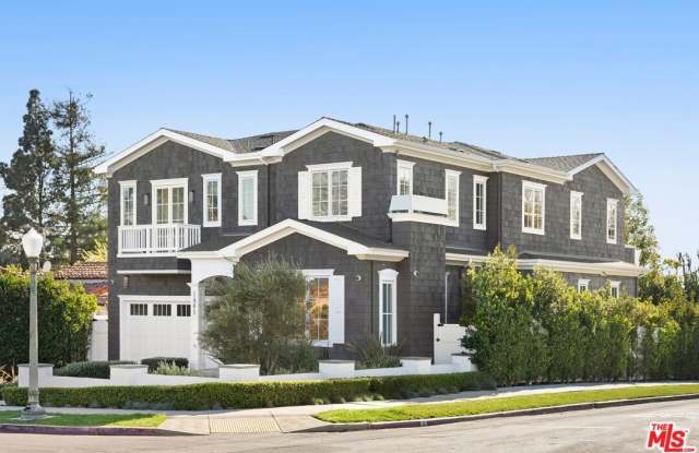 1401 Warner Ave photos photos