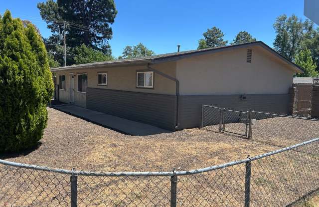 Single level 4 bedroom home available for occupancy NOW! photos photos Single level 4 bedroom home available for occupancy NOW! photos photos