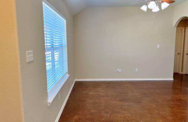 120 Sunburst Court Gallery 2