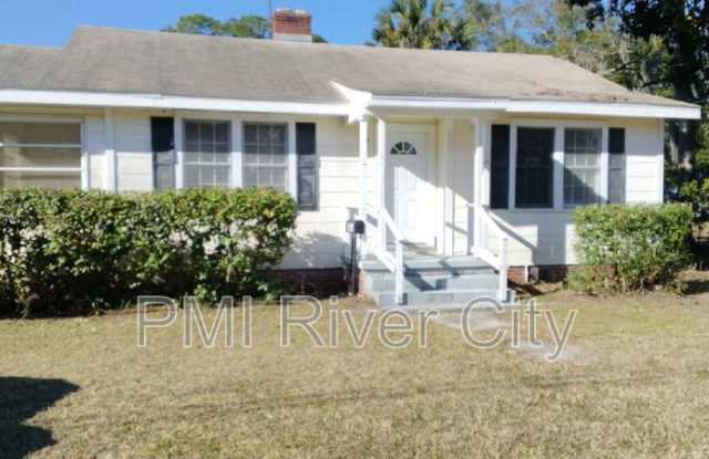 8944 1st Avenue - 8944 1st Avenue, Jacksonville, FL 32208