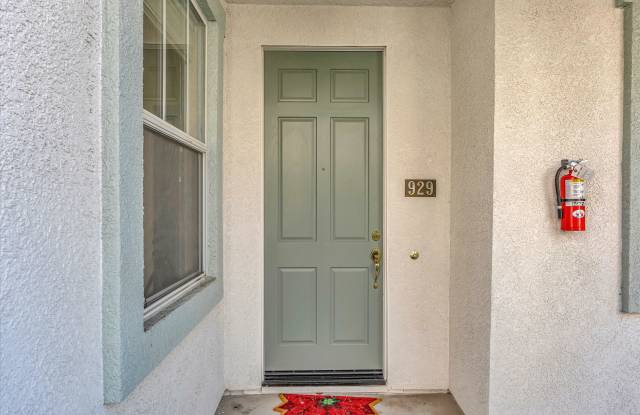 929 Monarch Circle Gallery 3