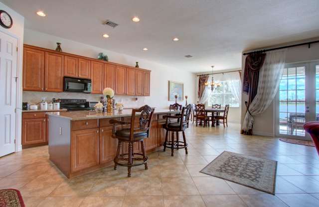 10586 Willow Oak Court Gallery 4