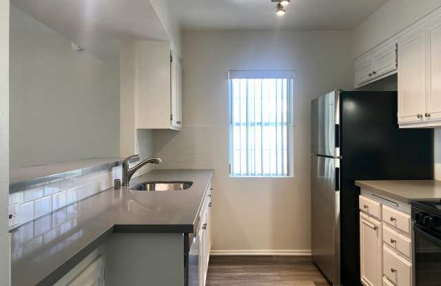 1344 E Main St - 1344 East Main Street, Ventura, CA 93001