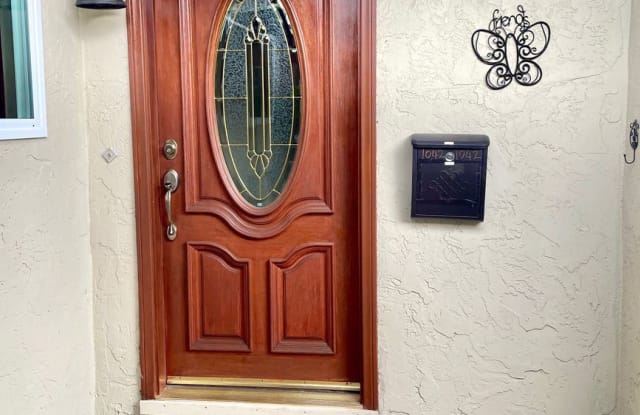 1042 W. Hacienda Ave - 1042 West Hacienda Avenue, Campbell, CA 95008