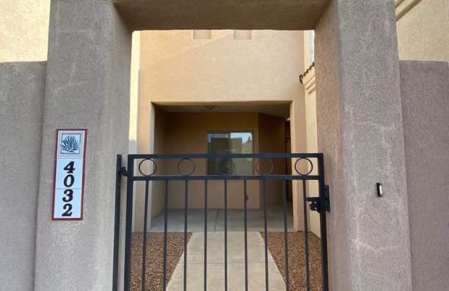 Beautiful 2 Bedroom Del Prado Condominium w/ access to Del Prado Swim Pavillion photos photos