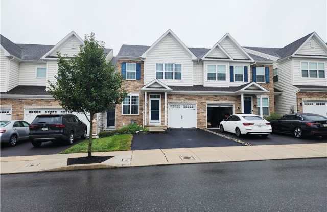 356 Redclover Lane Gallery 3