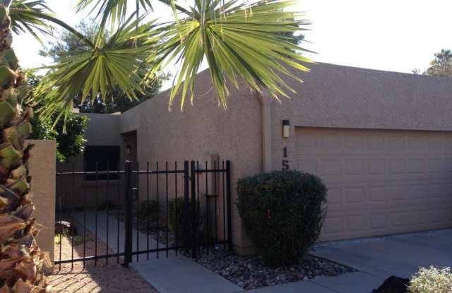 15 E REDONDO Drive - 15 East Redondo Drive, Tempe, AZ 85282