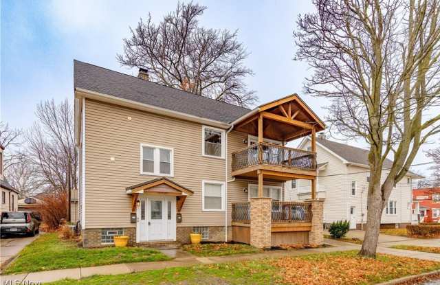 1560 Coutant Avenue photos photos