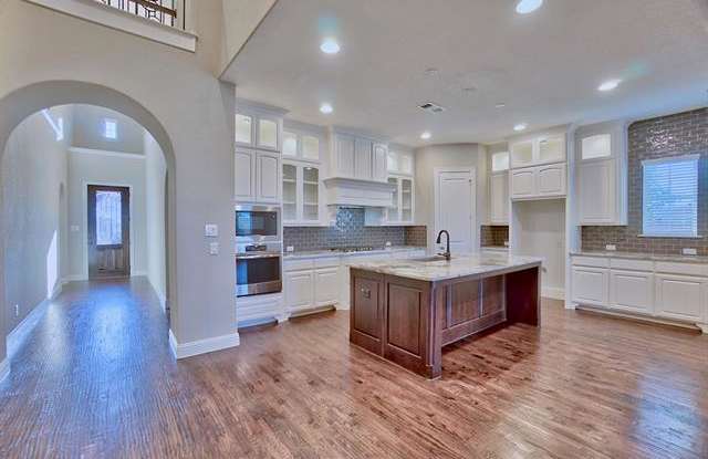 1007 Highpoint Way Gallery 4