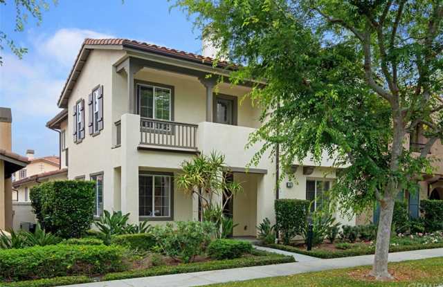 55 Wonderland - 55 Wonderland, Irvine, CA 92620