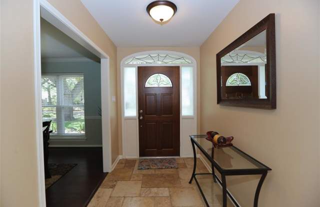 6219 Queensloch Drive Gallery 2