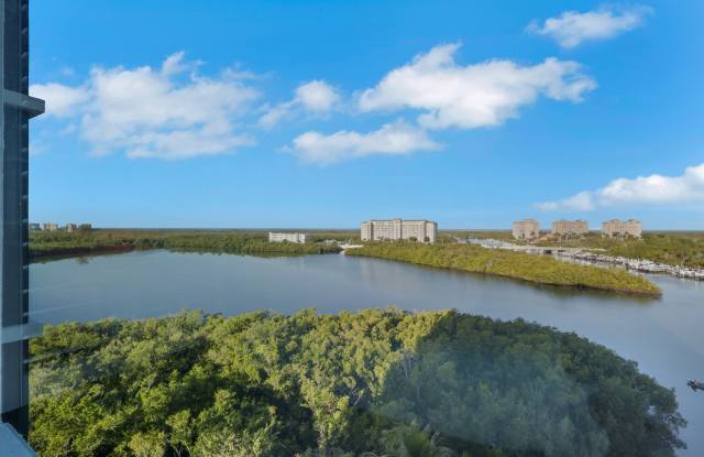 420 Cove Tower Drive - 1802 Gallery 2