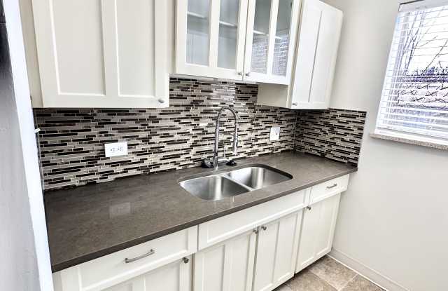 1332 S Vance St photos photos