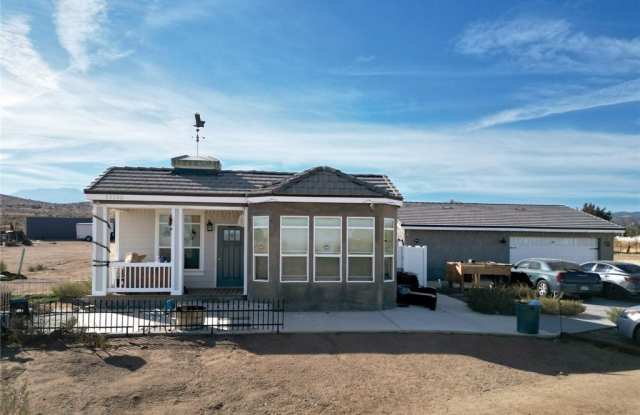 11152 E Avenue V12 photos photos