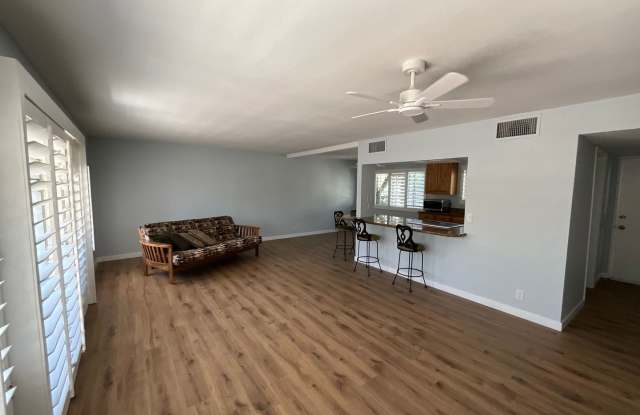 Beautiful condo in Palm Springs Gallery 4