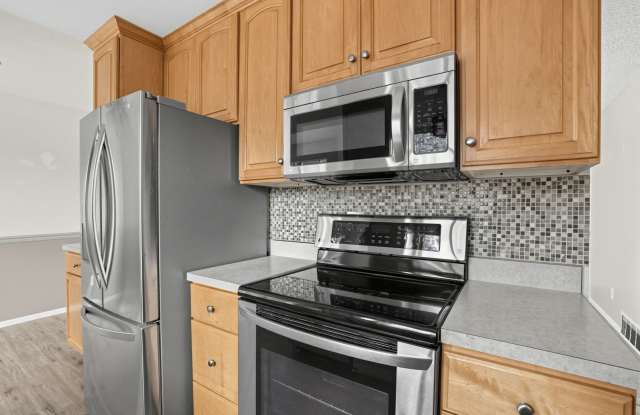 Spacious 4BR House in Colorado Springs Gallery 3