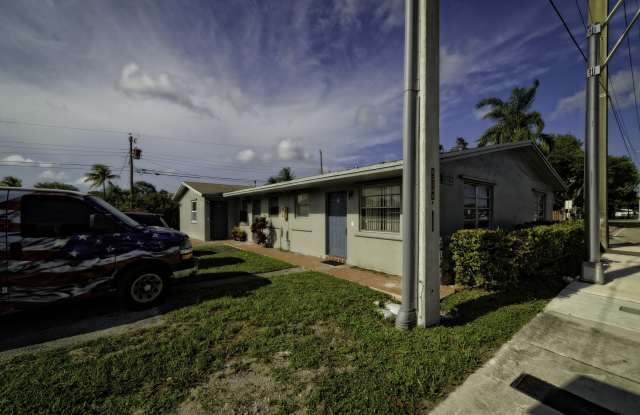 2723 Griffin Road photos photos