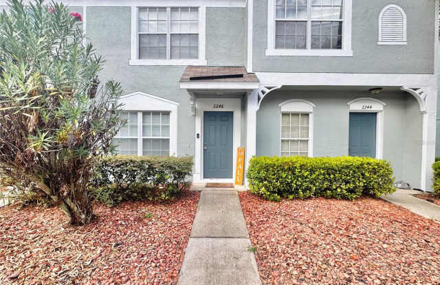 2246 LAKE WOODBERRY CIRCLE photos photos