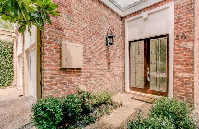10 S Briar Hollow Lane - 10 South Briar Hollow Lane, Houston, TX 77027