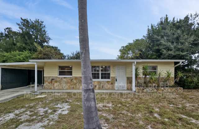 2356 Shelby Dr - 2356 Shelby Drive, Melbourne, FL 32935