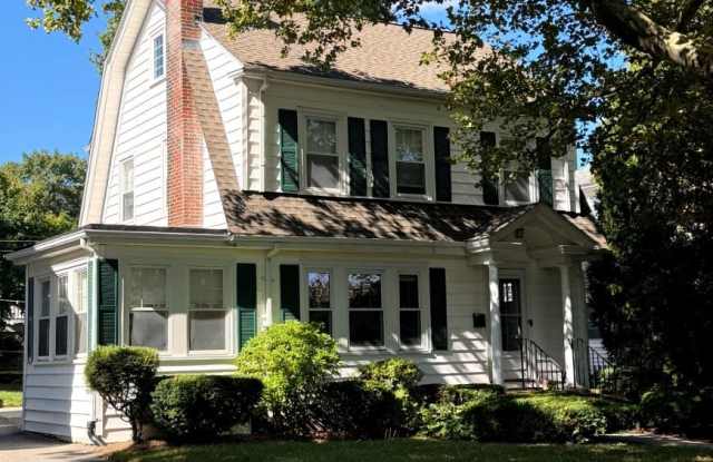 164 Theodore Parker Rd. Gallery 1