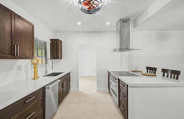 5828 West Morten Avenue - 5828 West Morten Avenue, Glendale, AZ 85301