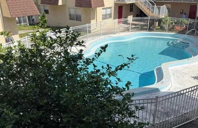 4524 SW 54th St photos photos