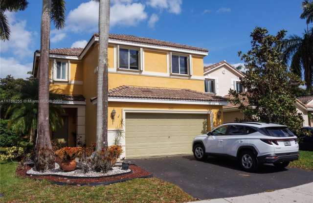 1572 Canary Island Dr photos photos