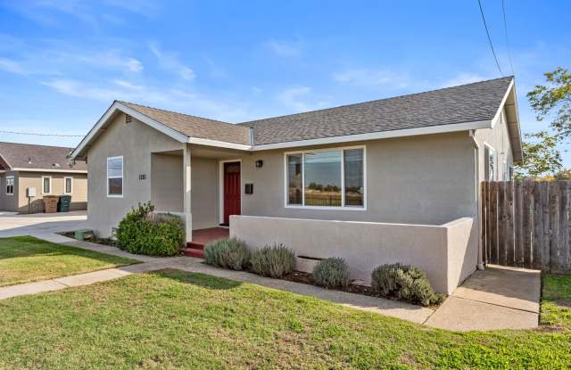 Gorgeous home in Lincoln, CA - 1281 9th Street, Lincoln, CA 95648