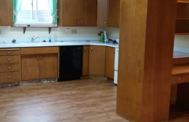 2+ Bedroom 1 Bath Apartment photos photos