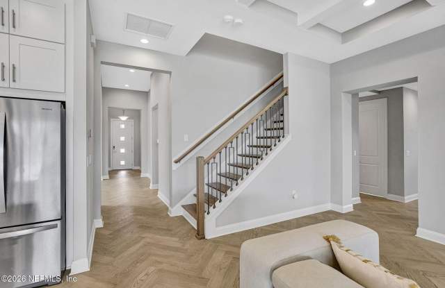 11476 MADELYNN Drive Gallery 4