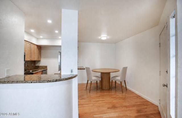 4410 N LONGVIEW Avenue Gallery 4