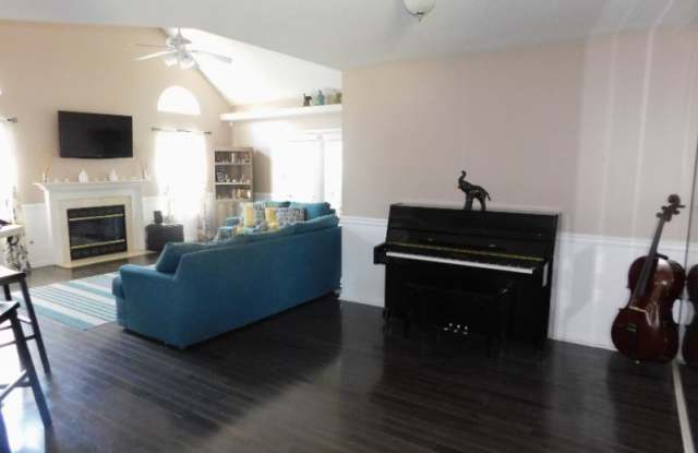 267 Sherbrooke Dr. Gallery 3