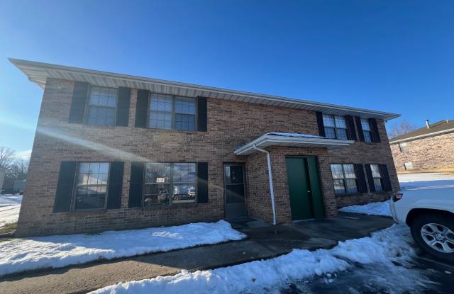 804 Foster Lane - C - 804 Foster Lane, Warrensburg, MO 64093