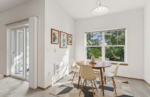 Reedville Commons Gallery 2