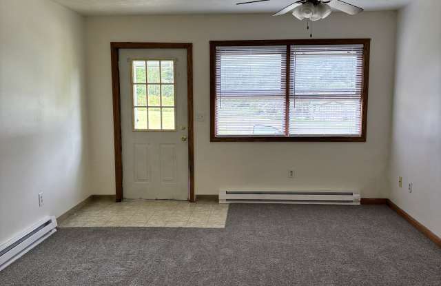 242 East 6th Street - 242 East 6th Street, Waterford, PA 16441 242 East 6th Street - 242 East 6th Street, Waterford, PA 16441