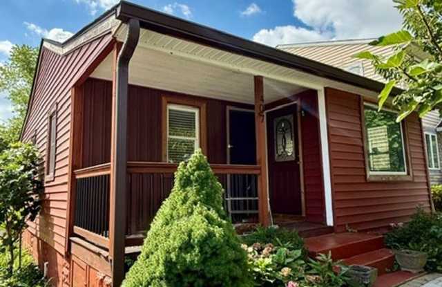 Coming Soon! Adorable single family home with huge yard in Annapolis! Gallery 1