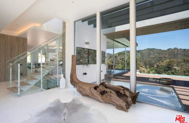 10471 SANDAL Gallery 4