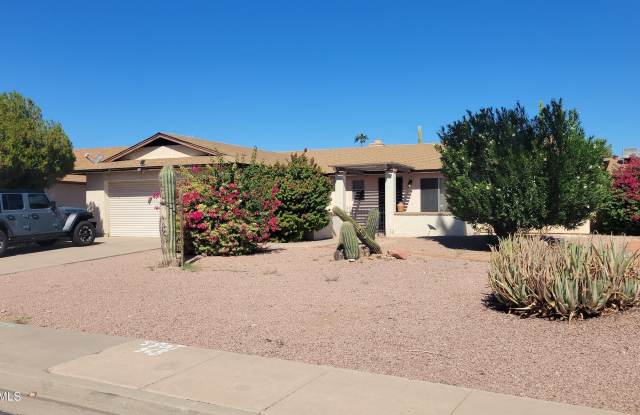 3158 W Marconi Avenue photos photos