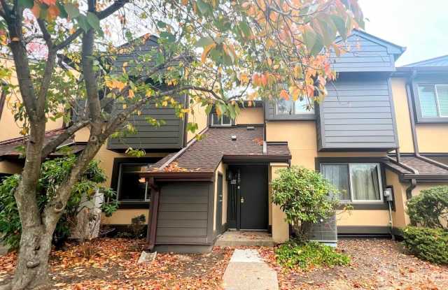 4420 Sayre Drive photos photos