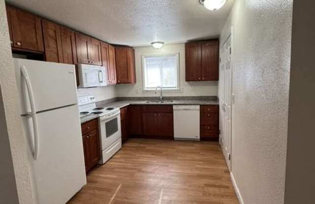 2421 62nd St Se photos photos 2421 62nd St Se photos photos