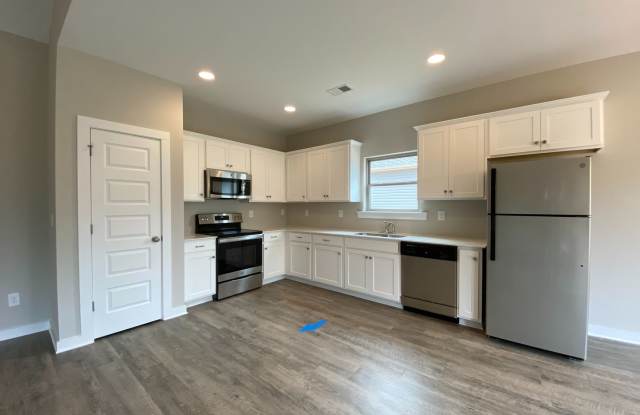 Home for Rent in Lincoln, AL... AVAILABLE NOW!! Gallery 4