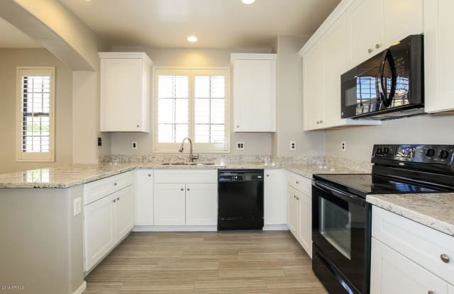 2388 W DUSTY WREN Drive - 2388 West Dusty Wren Drive, Phoenix, AZ 85085