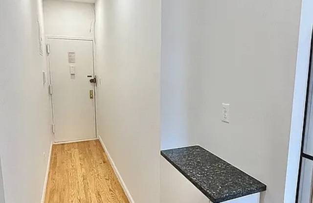 120 Norman Ave Gallery 3