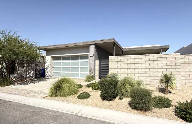 3588 Ambassador Drive Gallery 1