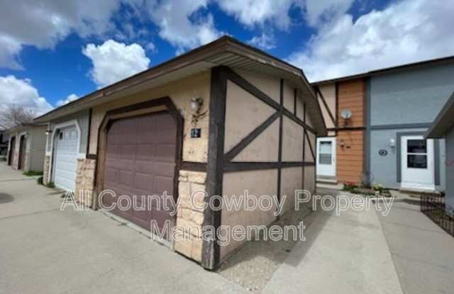 125 E. Miller St. - 125 East Miller Street, Rawlins, WY 82301