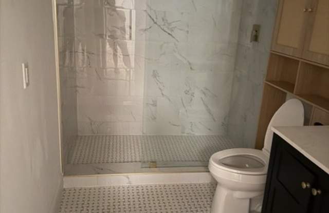 8240 Southwest 62nd Court Gallery 2