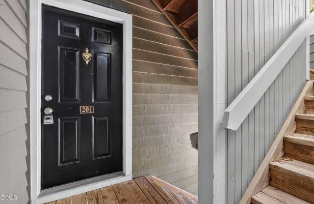 1021 Nicholwood Drive Gallery 4