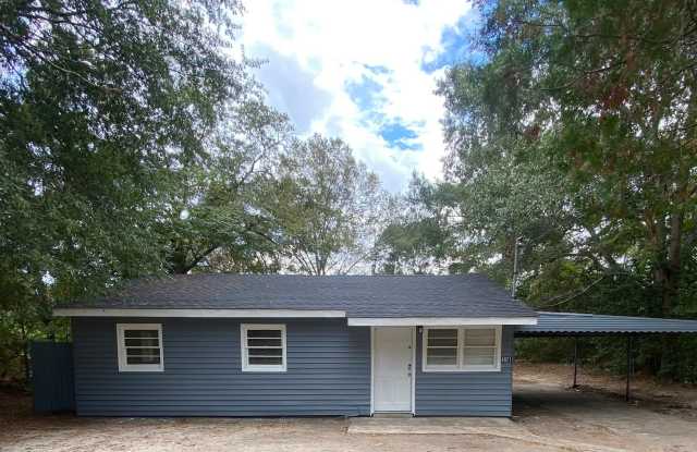 **AVAILABLE NOW**3 Bedroom / 1 Bathroom Home for Rent in Columbus, GA photos photos